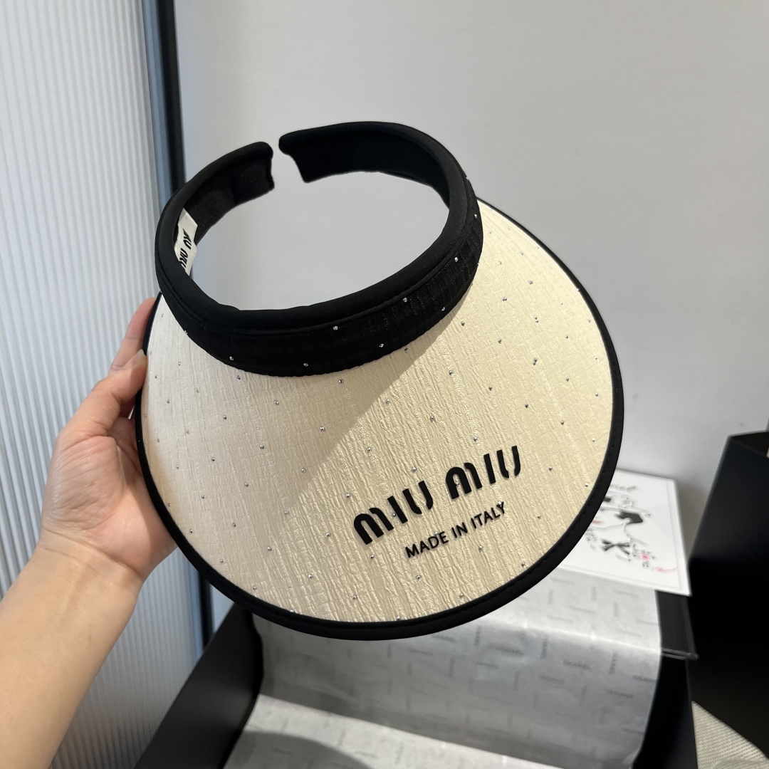 미우미우 썬캡